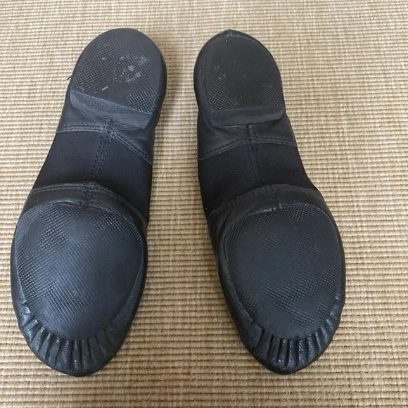 Capezio E Series Slip-on Jazz Shoes - Picture 6 of 12